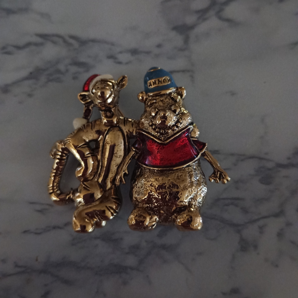 Vintage Disney Winnie The Pooh And Tiger Christmas Brooch